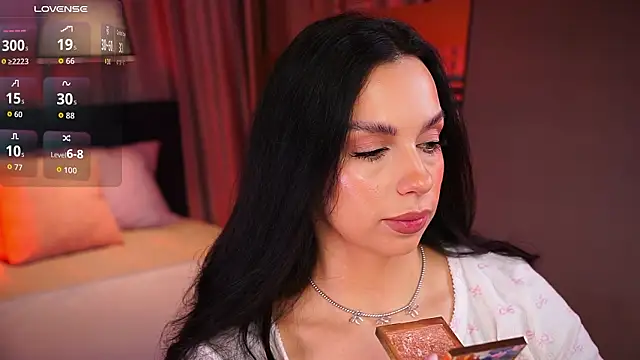 Snapshot of LunaNight chatting on 02-28-26, 08:43 LunaNight online show from 02-28-26, 08:43