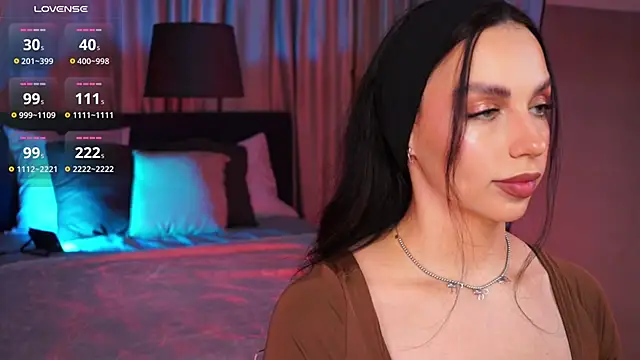 Snapshot of LunaNight chatting on 03-22-26, 08:34 LunaNight online show from 03-22-26, 08:34