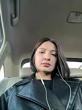 BabeRainbow online show from 12-18-24, 10:30