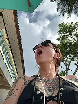 BabeRainbow online show from 01-22-25, 02:37