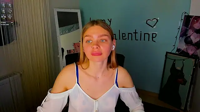 Molly sweetie online show from 02-09-25, 10:09