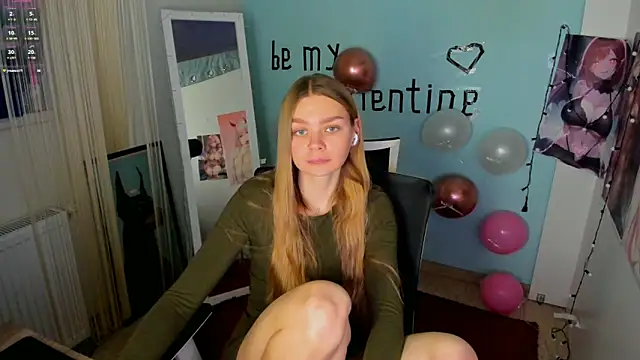 Molly sweetie online show from 02-18-25, 10:05