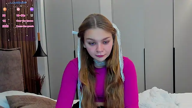 Molly sweetie online show from 11-03-25, 07:20