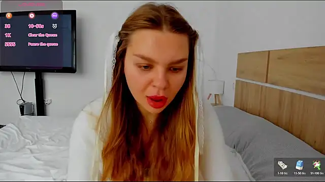 Snapshot of Molly_sweetie chatting on 04-03-26, 06:22 Molly sweetie online show from 04-03-26, 06:22