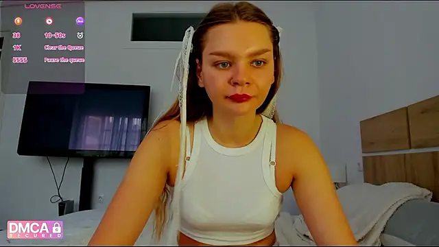 Molly sweetie online show from 05-04-26, 06:20