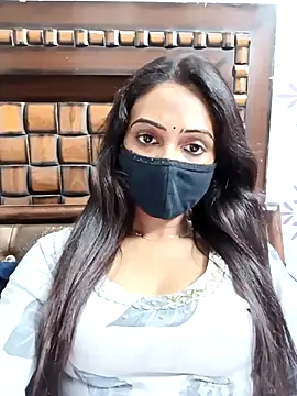 Yours-Bebo online show from 03-11-26, 06:36