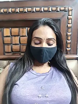 Yours-Bebo online show from 06-18-26, 06:23