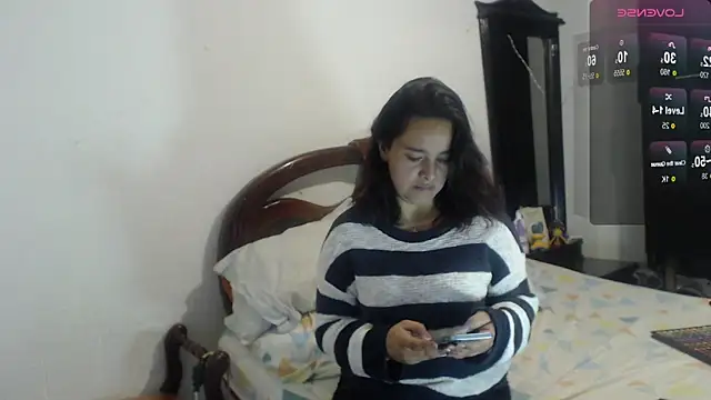 MagicStephany  online show from 02-11-25, 01:41
