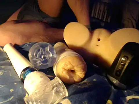 Snapshot of FleshlightFan chatting on 01-25-25, 09:04 FleshlightFan online show from 01-25-25, 09:04