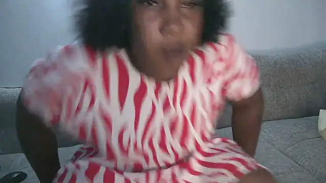 Mila Melanie online show from 05-03-26, 12:38