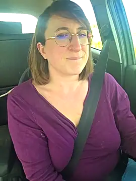 Snapshot of minierose chatting on 02-28-26, 01:56 minierose online show from 02-28-26, 01:56