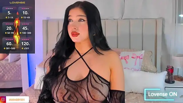 Snapshot of Abbye_blue01 chatting on 11-04-25, 11:59 Abbye blue01 online show from 11-04-25, 11:59