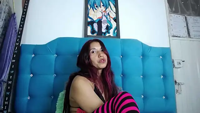 Snapshot of sweet_skylove_ chatting on 02-07-25, 11:45 sweet skylove online show from 02-07-25, 11:45