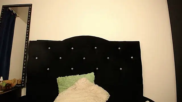 sweet skylove  online show from 06-27-26, 01:10