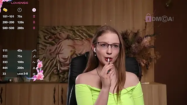 Snapshot of steffania- chatting on 01-19-25, 08:30 steffania- online show from 01-19-25, 08:30