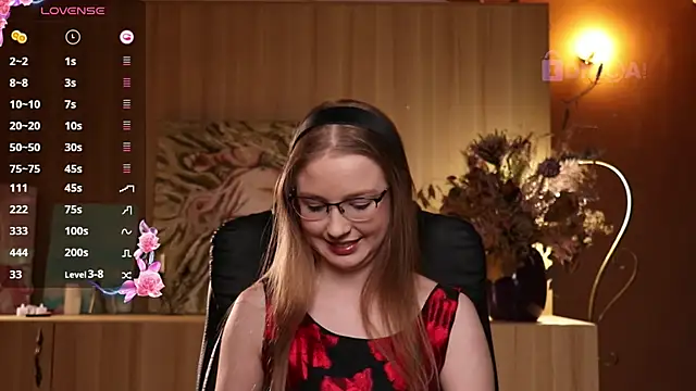 Snapshot of steffania- chatting on 02-14-25, 07:23 steffania- online show from 02-14-25, 07:23