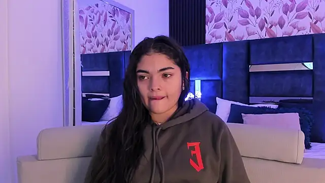 GiselOrtiz online show from 01-22-25, 11:12