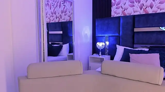 GiselOrtiz online show from 01-22-25, 02:14