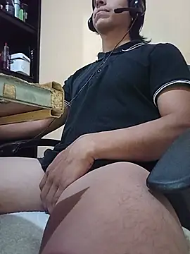 Snapshot of MX-SEX-FUN chatting on 05-28-26, 04:43 MX-SEX-FUN online show from 05-28-26, 04:43