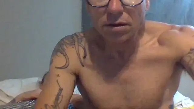 Pcsammy73 online show from 05-17-26, 08:01