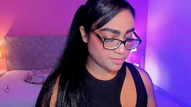 BlakmillerrGilson online show from 10-09-25, 07:56