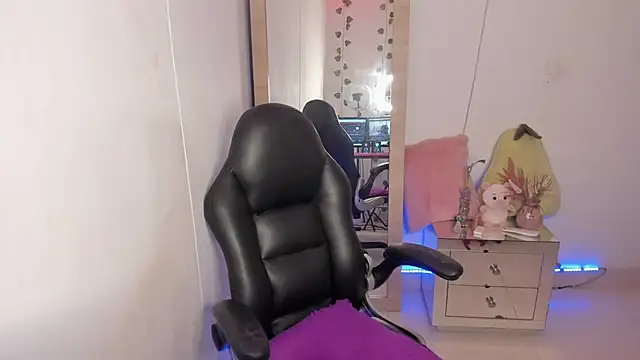 hellensexy online show from 01-16-25, 11:48