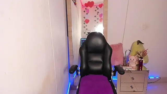 hellensexy online show from 02-20-25, 09:20