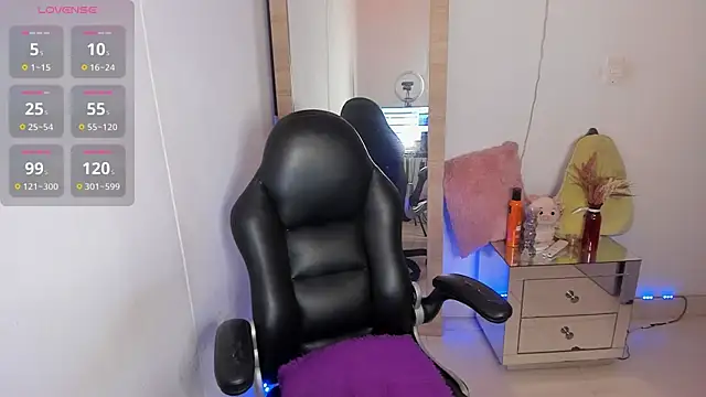 hellensexy online show from 12-16-25, 09:53