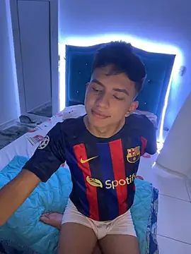 Leonarrrd 01 online show from 01-23-25, 04:41