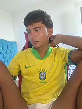 Leonarrrd 01 online show from 12-16-25, 08:14