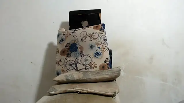 Amazing12inch online show from 01-28-25, 09:41