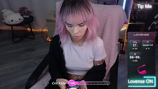 Kerry Kirk online show from 11-07-25, 04:40