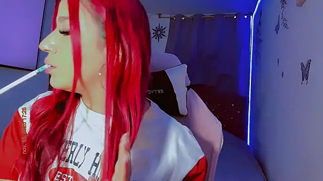 Snapshot of madisonx17 chatting on 11-15-25, 10:26 madisonx17 online show from 11-15-25, 10:26