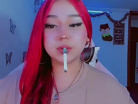 Snapshot of madisonx17 chatting on 01-17-26, 07:39 madisonx17 online show from 01-17-26, 07:39