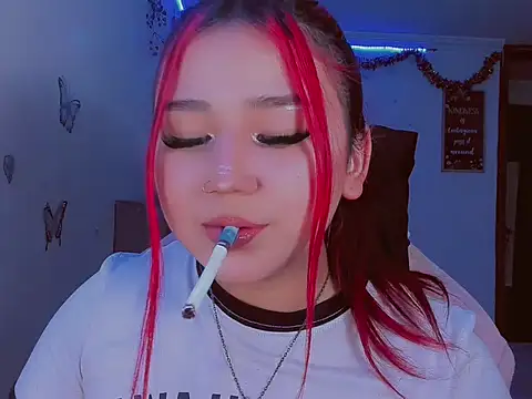 Snapshot of madisonx17 chatting on 02-05-26, 09:52 madisonx17 online show from 02-05-26, 09:52