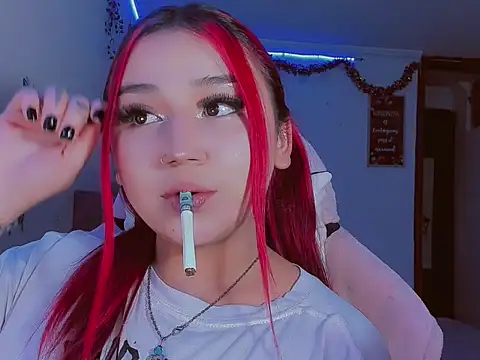 Snapshot of madisonx17 chatting on 02-06-26, 10:46 madisonx17 online show from 02-06-26, 10:46