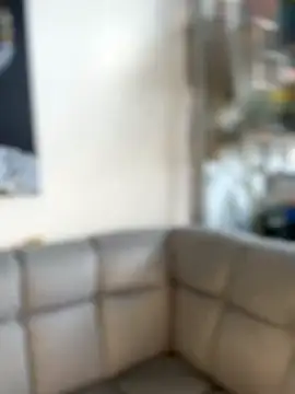 Snapshot of ValerieHilton chatting on 10-05-25, 07:12 ValerieHilton online show from 10-05-25, 07:12