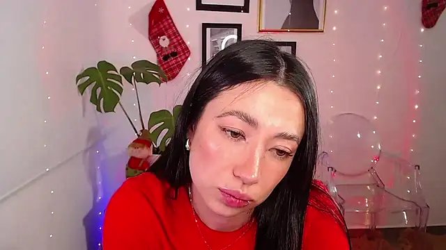 Snapshot of lilyy_evanss chatting on 12-28-24, 02:43 lilyy evanss online show from 12-28-24, 02:43