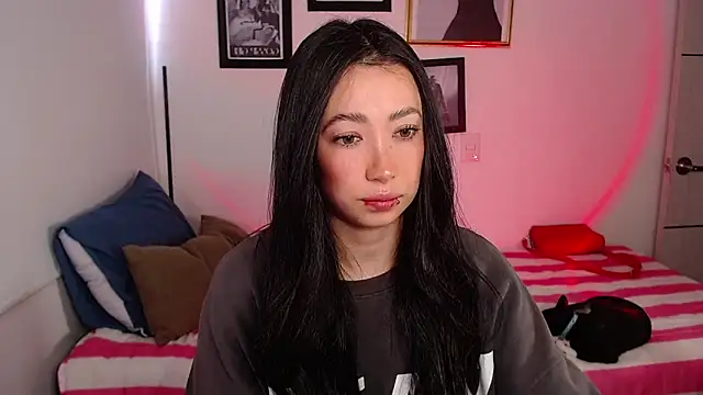 Snapshot of lilyy_evanss chatting on 01-23-25, 09:50 lilyy evanss online show from 01-23-25, 09:50