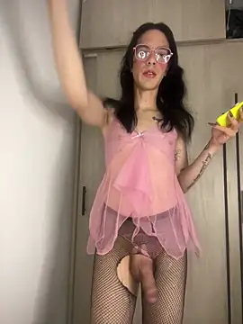 danielagh29 online show from 12-18-24, 06:53