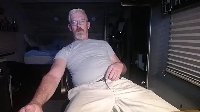 Snapshot of Di9ital069 chatting on 03-05-25, 02:36 Di9ital069 online show from 03-05-25, 02:36