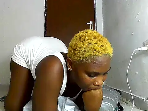 SexyKimberly23 online show from 11-01-25, 03:36