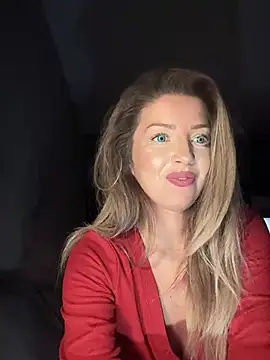 Snapshot of SonyaD_ chatting on 02-13-25, 02:45 SonyaD online show from 02-13-25, 02:45