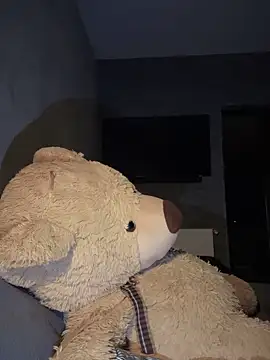 Snapshot of SonyaD_ chatting on 02-13-25, 05:48 SonyaD online show from 02-13-25, 05:48