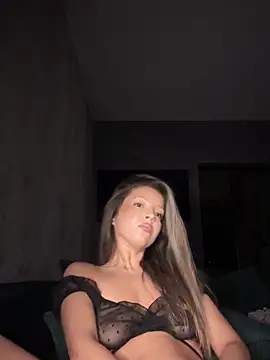 Snapshot of SonyaD_ chatting on 10-15-25, 02:01 SonyaD online show from 10-15-25, 02:01