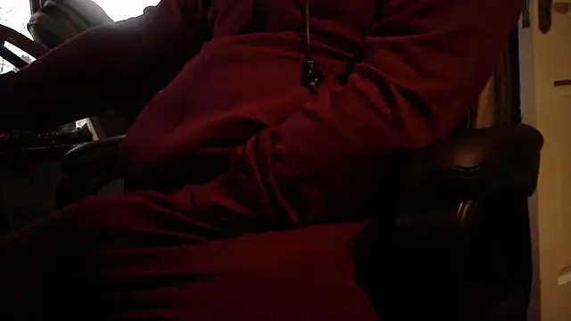 IrishCock30 online show from 12-18-25, 02:56