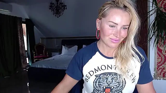 Snapshot of eyesangel22 chatting on 10-03-25, 11:29 eyesangel22 online show from 10-03-25, 11:29