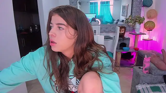 Sara kitty12 online show from 04-21-26, 12:33