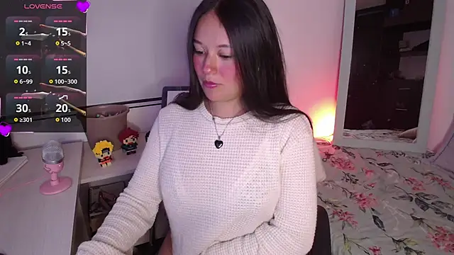 Lexie Thompson10 online show from 11-20-25, 12:00