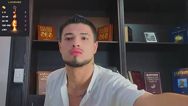 EdwardRoss  online show from 09-13-25, 08:19